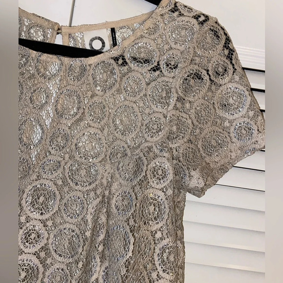 Anthropologie Akemi + Kin Metallic Silver Lace Babydoll Blouse - Picture 3 of 7